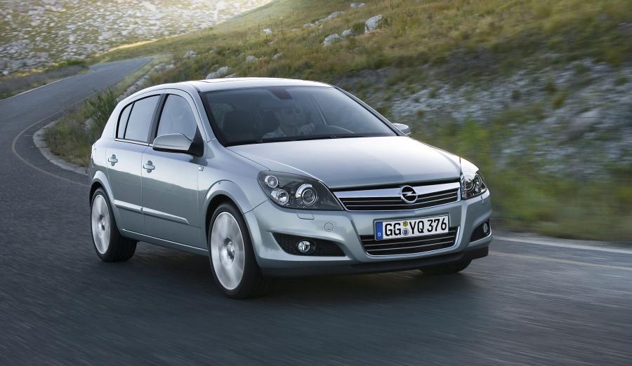  Opel Astra 2005 года  (фото 136 из 141)